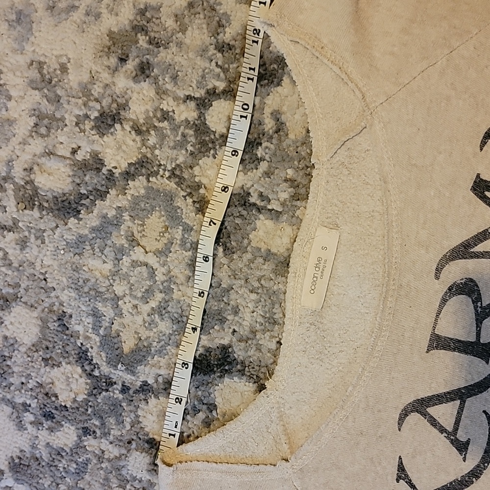 Sweatshirt - Picture 6 of 7